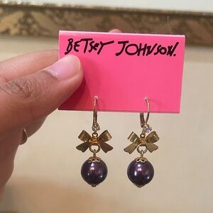 Betsey Johnson Gold Bow Earrings with Purple pearls